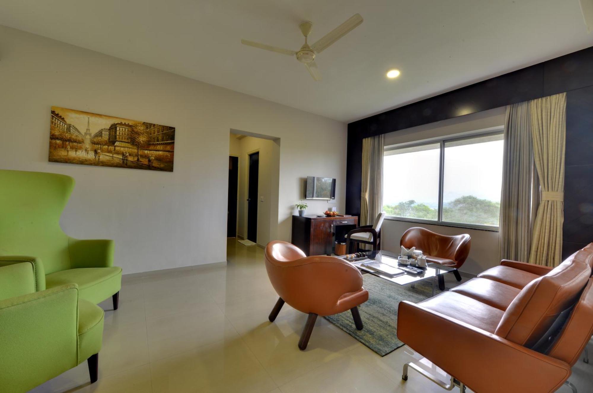 The Fern Residency, Vadgaon - Talegaon, Pune Eksteriør bilde